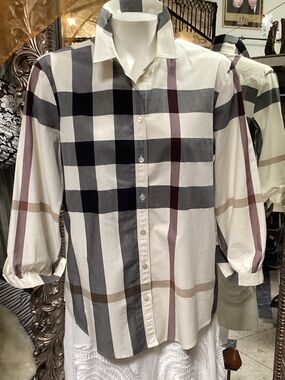 Classic Burberry Wht Plaid Button-Down Shirt w shirt tail hem 3/4 cuff sleeves